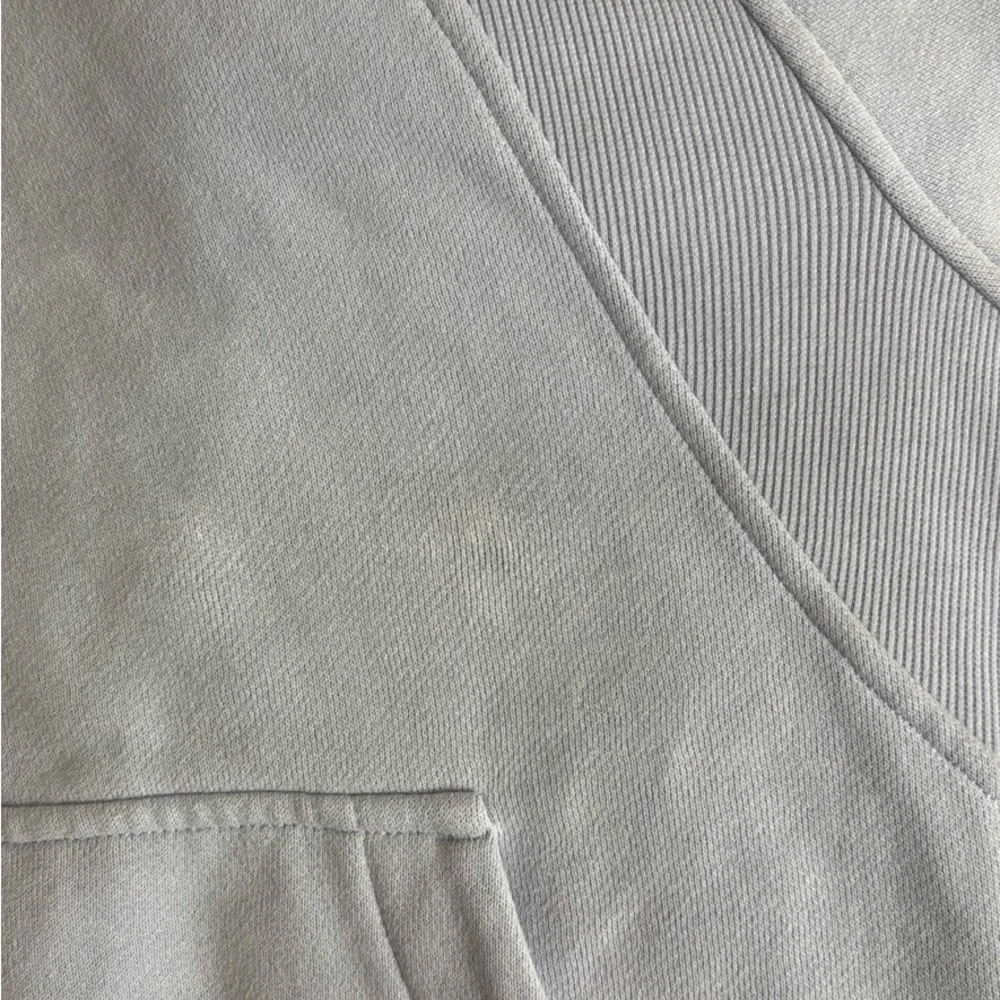 lululemon athletica Light blue, M/L, Half-Zip Hoodie - Picture 2 of 2